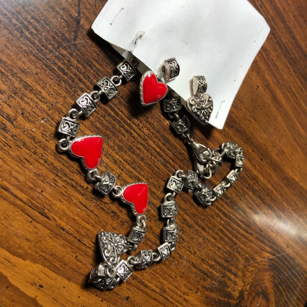 Heart earring and necklace set